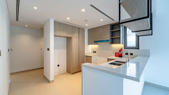 Brand New Contemporary Villa in Tilal Al Ghaf, picture 6
