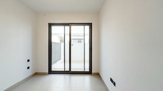 Brand New Contemporary Villa in Tilal Al Ghaf, picture 8