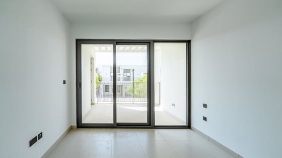 Brand New Contemporary Villa in Tilal Al Ghaf, picture 11