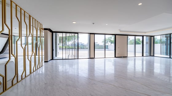 Luxurious Dubai Hills Villa with Golf Views, picture 2