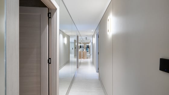Designer 3BR + Maid | Smart Luxury &amp; Marina Views, picture 8