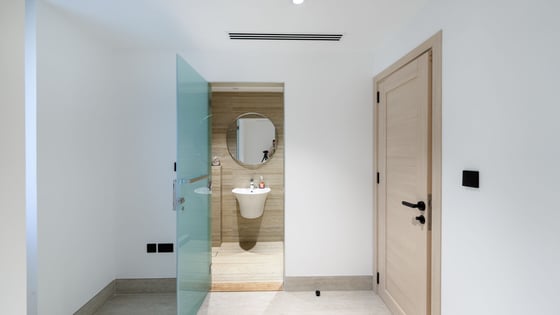 Designer 3BR + Maid | Smart Luxury &amp; Marina Views, picture 18
