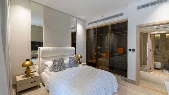 Designer 3BR + Maid | Smart Luxury &amp; Marina Views, picture 10
