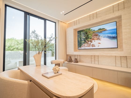 Skyline Oasis | 4BR Luxury Villa | Jumeirah Golf, picture 9