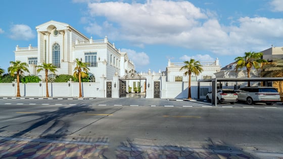 Palatial Furnished Villa in Al Mizhar 2 (GCC), picture 36