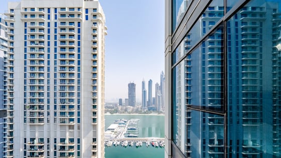 Skyline Elegance | Water Views | Emaar Beachfront, picture 14