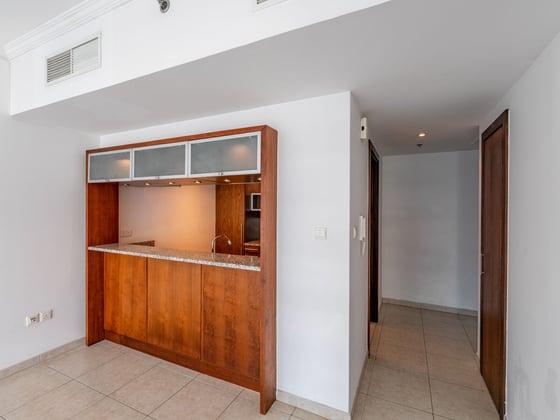 High-Floor | Stunning Marina and Partial Sea View, picture 5