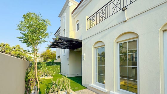 Great Condition Family Villa | Vacant | Landscaped, picture 11