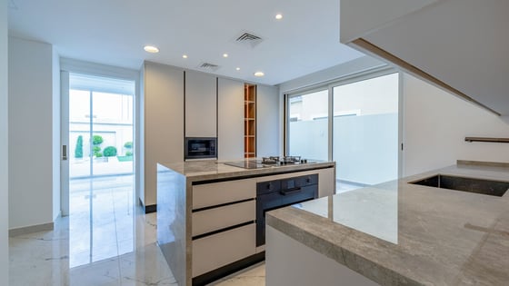 Fully Upgraded | Single Row | Ready to Move In, picture 7
