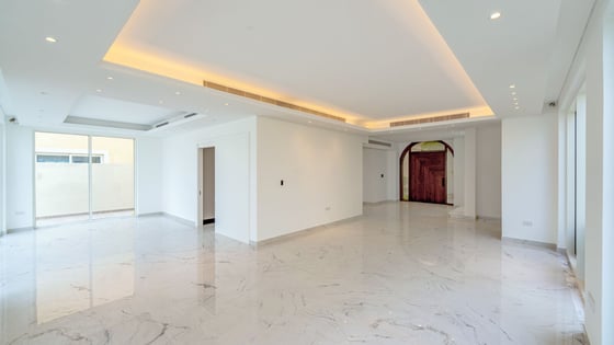 Fully Upgraded | Single Row | Ready to Move In, picture 2