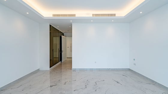 Fully Upgraded | Single Row | Ready to Move In, picture 12