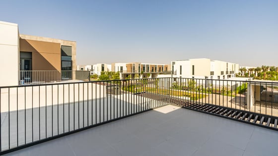 Exclusive Unit | Rented | Near Park & Clubhouse, picture 18