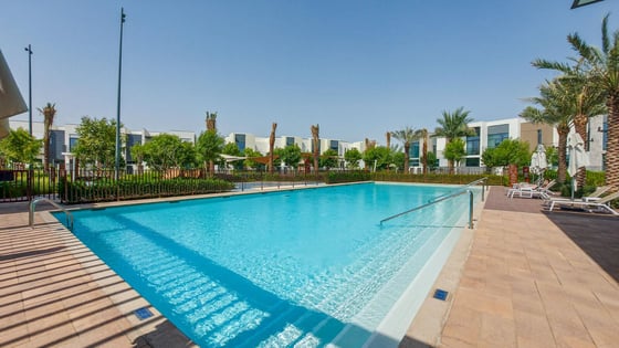 Exclusive Unit | Rented | Near Park & Clubhouse, picture 22