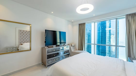 Upgraded Luxury | Sea & Ain Dubai Panoramic Views, picture 9
