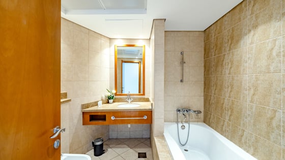 Upgraded Luxury | Sea & Ain Dubai Panoramic Views, picture 13