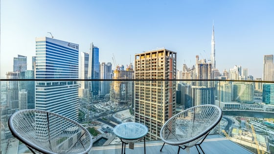 Burj Khalifa View | Furnished | Brand New, picture 1