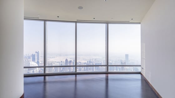 Burj Khalifa 2BR + Maid | Fountain & City Views, picture 6