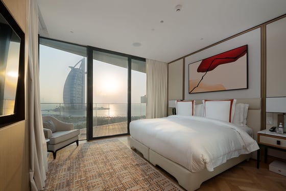 Panoramic Views of the Jumeirah Hotel’s Resorts, picture 24