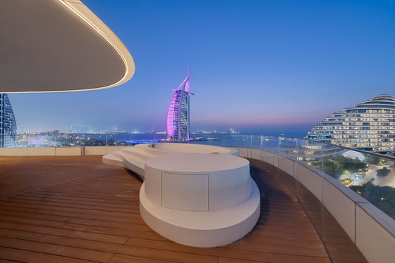 Panoramic Views of the Jumeirah Hotel’s Resorts, picture 33