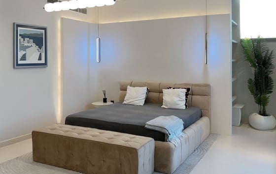 Stunning Penthouse Fully Furnished - Vacant, picture 7