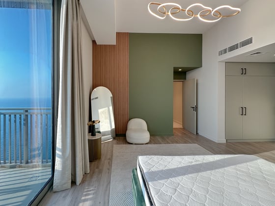 Stunning Penthouse Fully Furnished - Vacant, picture 8