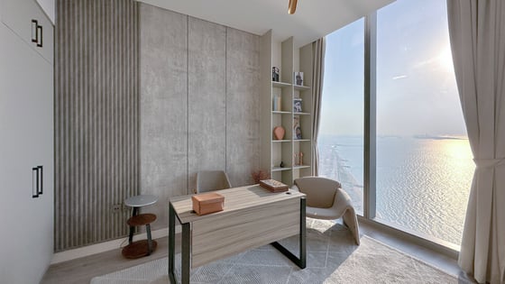 Stunning Duplex Penthouse with Panoramic Views, picture 12