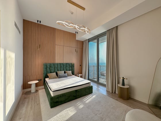 Stunning Penthouse Fully Furnished - Vacant, picture 9