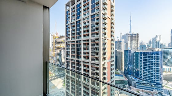 Best priced | High floor | Burj Khalifa view, picture 17