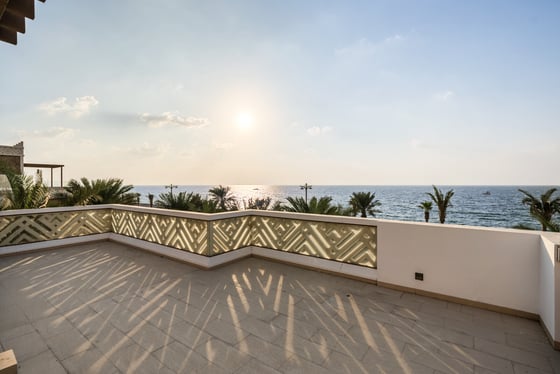 **Turnkey Villa with Full Sea and Sunset Views**, picture 2