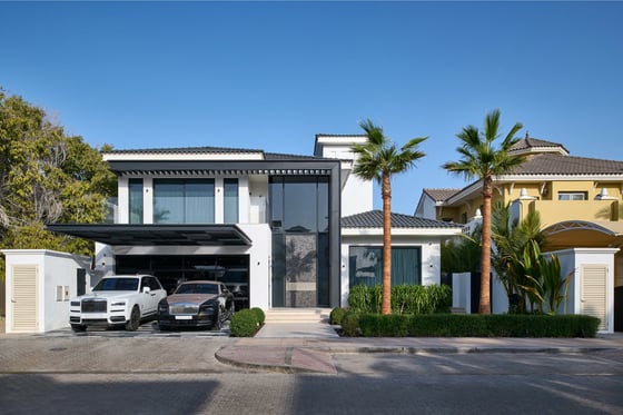 Fully Upgraded Garden Home Villa in Frond D, picture 1