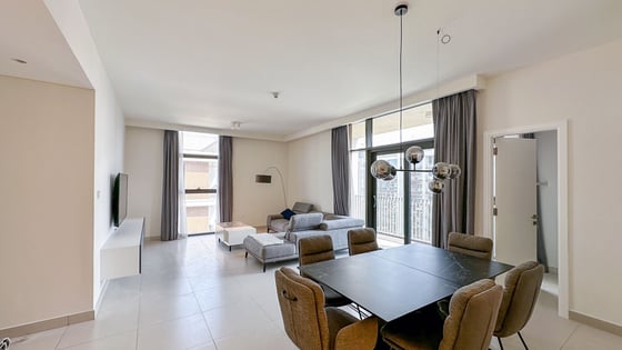 Furnished Elegance | 3BR Home | Park Point Views, picture 2