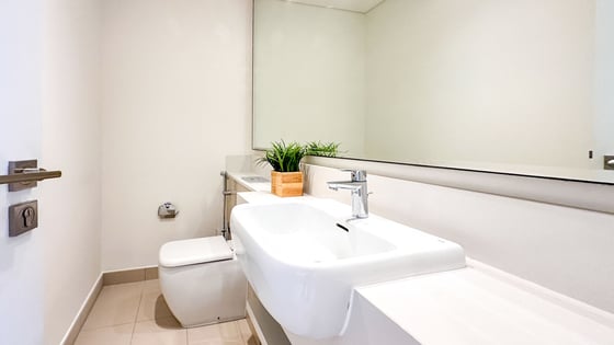 Furnished Elegance | 3BR Home | Park Point Views, picture 13