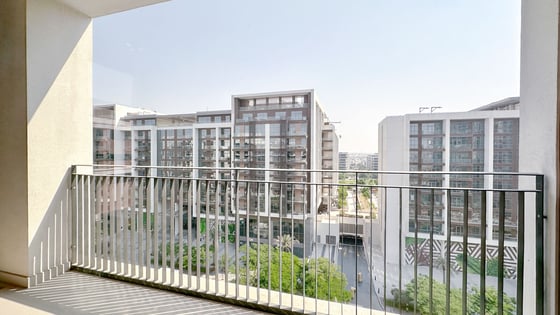 Furnished Elegance | 3BR Home | Park Point Views, picture 16