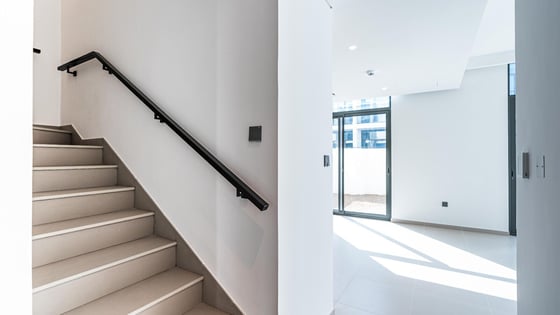 Exclusive Unit | Rented | Near Park &amp; Clubhouse, picture 12