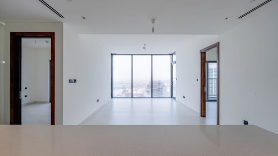 Exclusive | Vacant | High-Flr 2BR+M | Lagoon View, picture 3