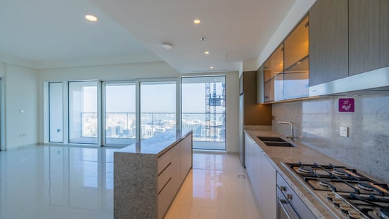 Full Sea View| High Floor | Emaar Grand Bleu Beachfront, picture 8
