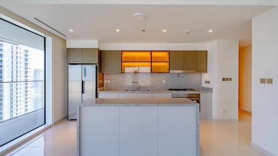 Full Sea View| High Floor | Emaar Grand Bleu Beachfront, picture 6