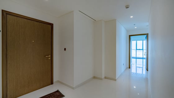 Full Sea View| High Floor | Emaar Grand Bleu Beachfront, picture 13
