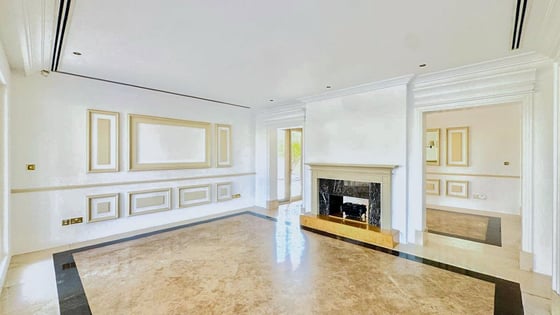 Tastefully upgraded 5BR | Pool | Golf Course, picture 2