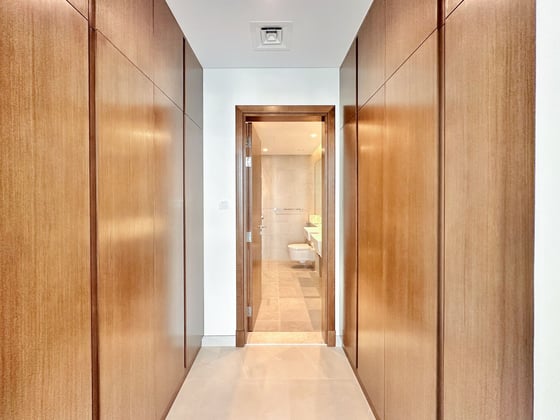 Vacant Soon | Partial Canal Views | Low Floor, picture 5