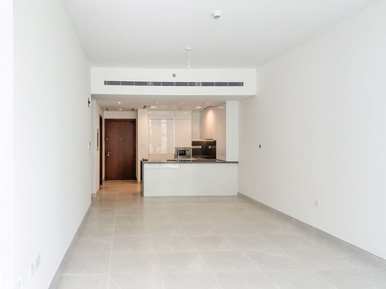 Vacant Soon | Partial Canal Views | Low Floor, picture 2