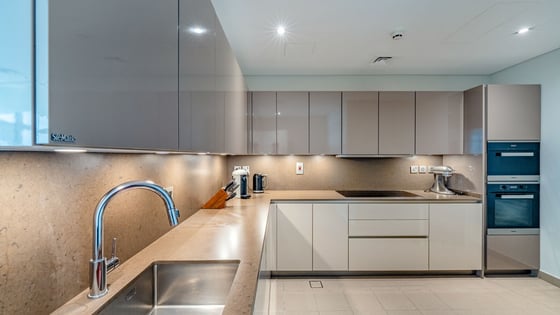 Exclusive Beachfront Penthouse on Palm Jumeirah, picture 11