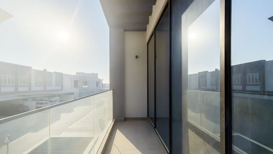 Elegant 3BR Villa | Prime Al Furjan Location, picture 13