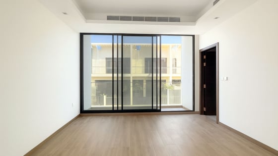 Elegant 3BR Villa | Prime Al Furjan Location, picture 7