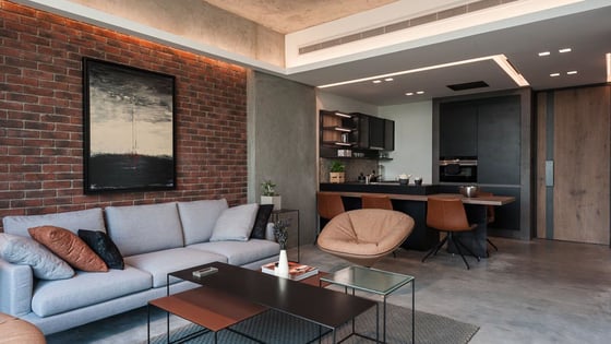 Skyline Serenity | Luxury 2BR at The Terraces, picture 2