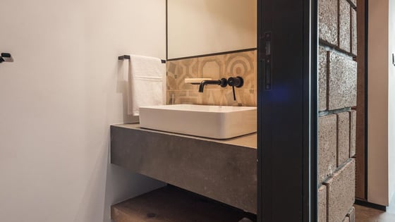 Skyline Serenity | Luxury 2BR at The Terraces, picture 9