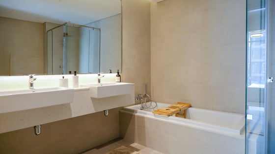 Fully Upgraded | Furnished | Vacant, picture 13