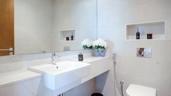 Fully Upgraded | Furnished | Vacant, picture 14