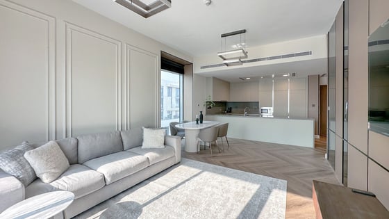 Fully Upgraded | Furnished | Vacant, picture 4