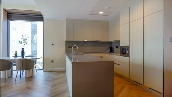 Fully Upgraded | Furnished | Vacant, picture 7